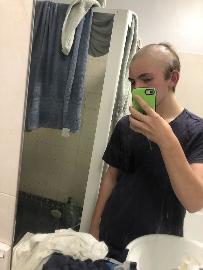 Kur Korona të detyron të bëhesh berber