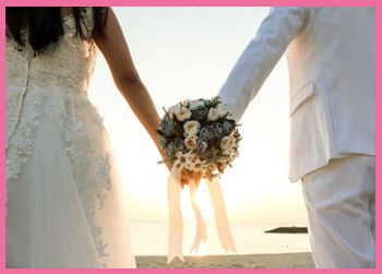 Si mendoni, a duhet që çiftet të bashkëjetojnë përpara martese apo jo?