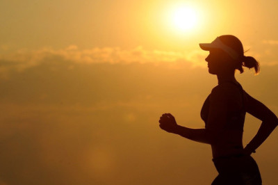 Merrni parasysh kur bëni sport në kohë të nxehtë